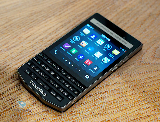 Blackberry Porsche Design P9983