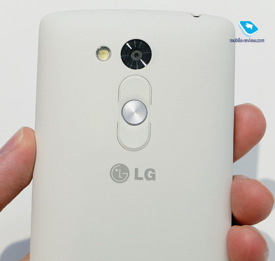 LG L Fino