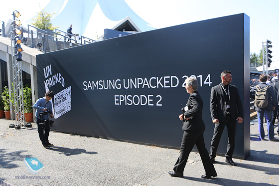 IFA 2014.  Samsung   Note 4, Note EDGE,   