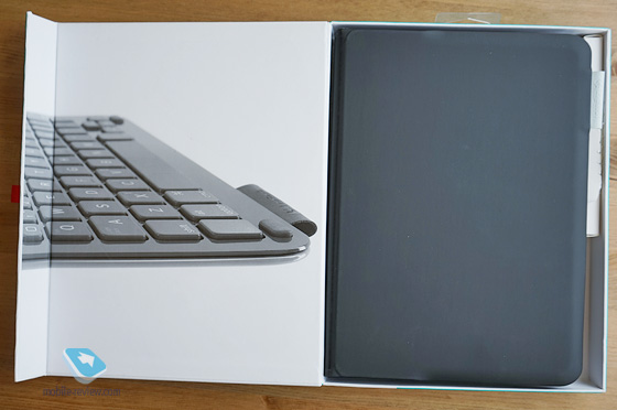 Logitech Ultrathin Keyboard Folio  iPad Air