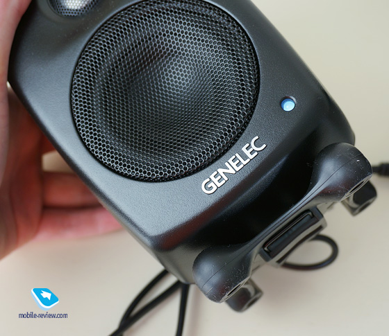 Genelec G One