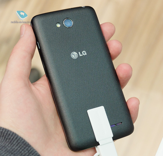 LG L90