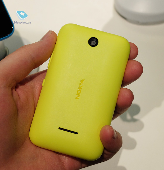 MWC 2014. Nokia Asha 230