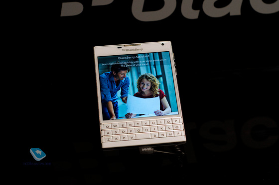  Blackberry Passport