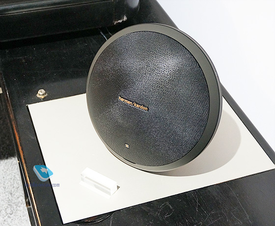 Harman Kardon Onyx Studio 2