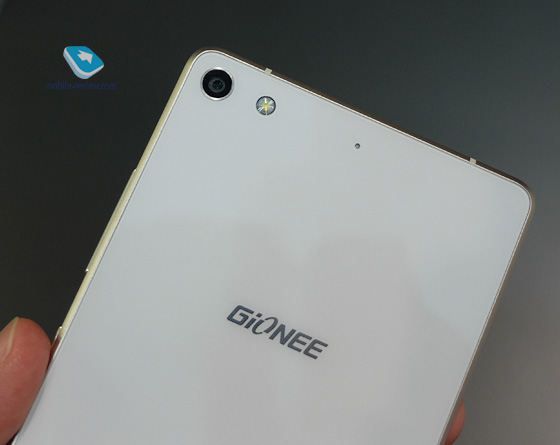 MWC 2015. Gionee S7  IUNI U3 mini