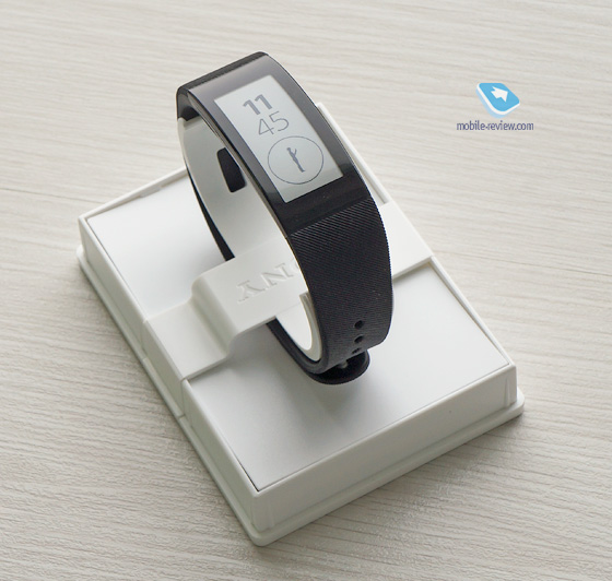 Sony SmartBand SWR-30