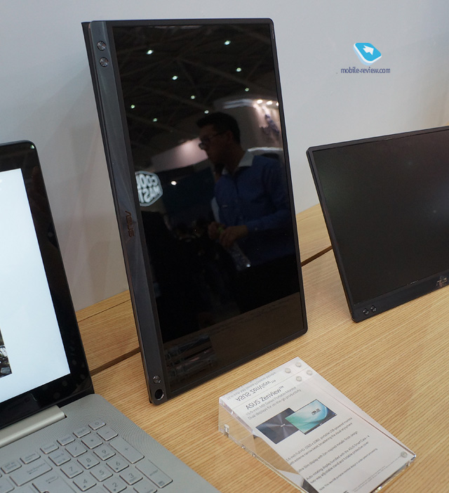 Computex 2016.   Asus