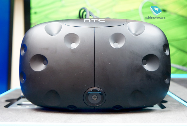 HTC VIVE