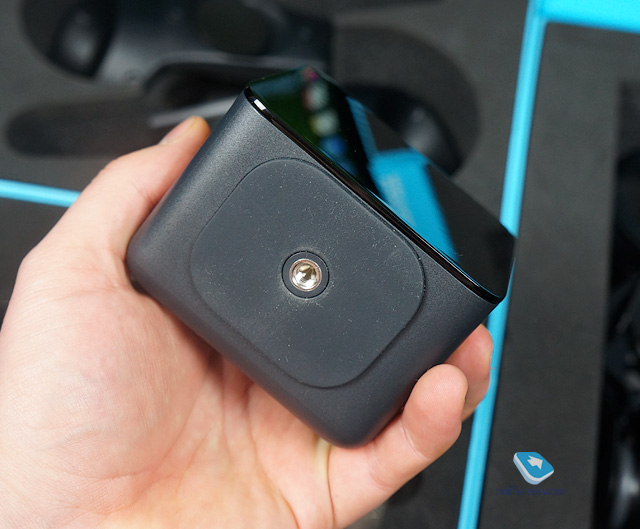 HTC VIVE