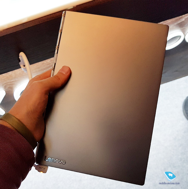 Lenovo YOGA Book