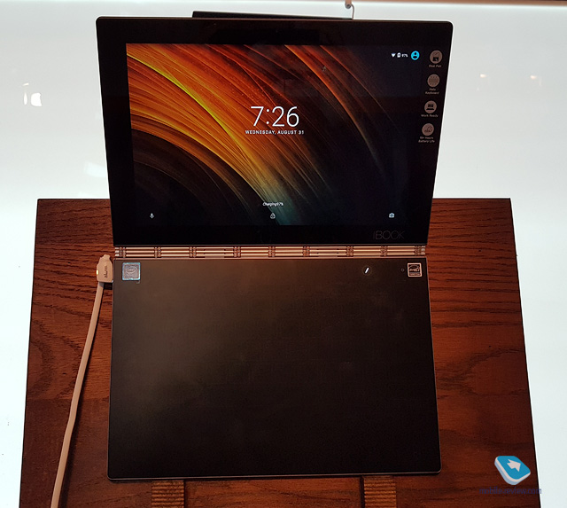 Lenovo YOGA Book