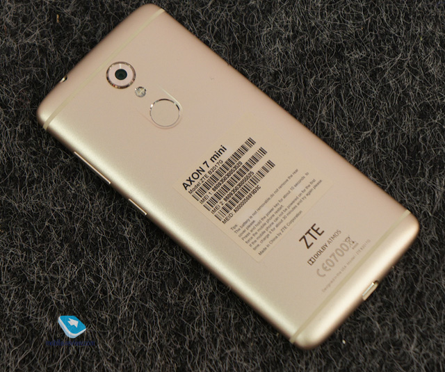 ZTE Axon 7 Mini