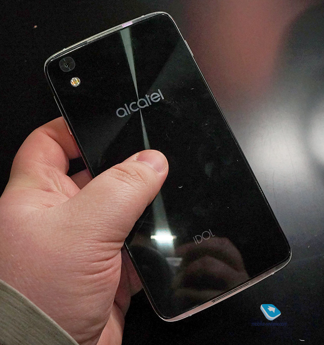 Alcatel Idol 4