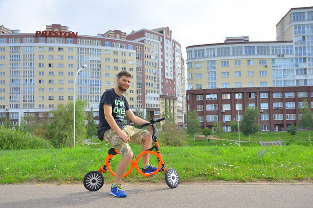 Современный городской электровелосипед Umka Bike Spb: легче, удобнее и безопаснее просто некуда. Кроме шуток