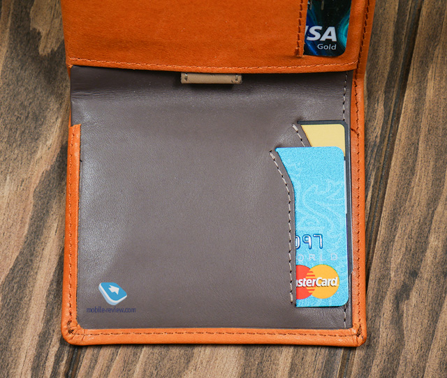   :  Bellroy () 5