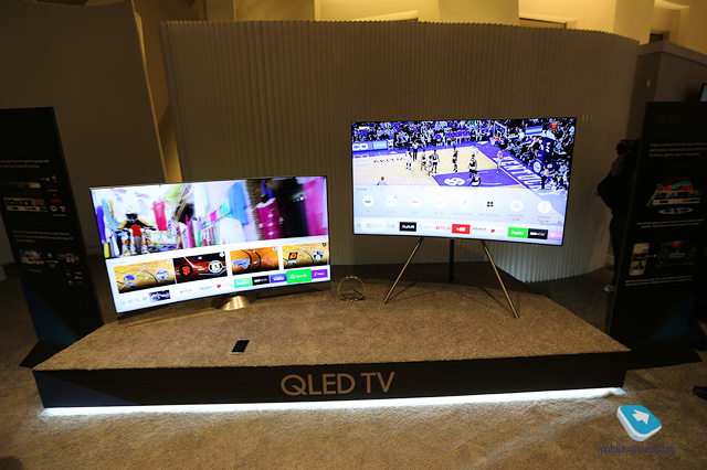 CES 2017.  . QLED  OLED