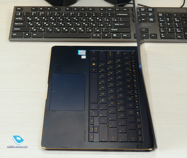 ASUS ZenBook Flip S