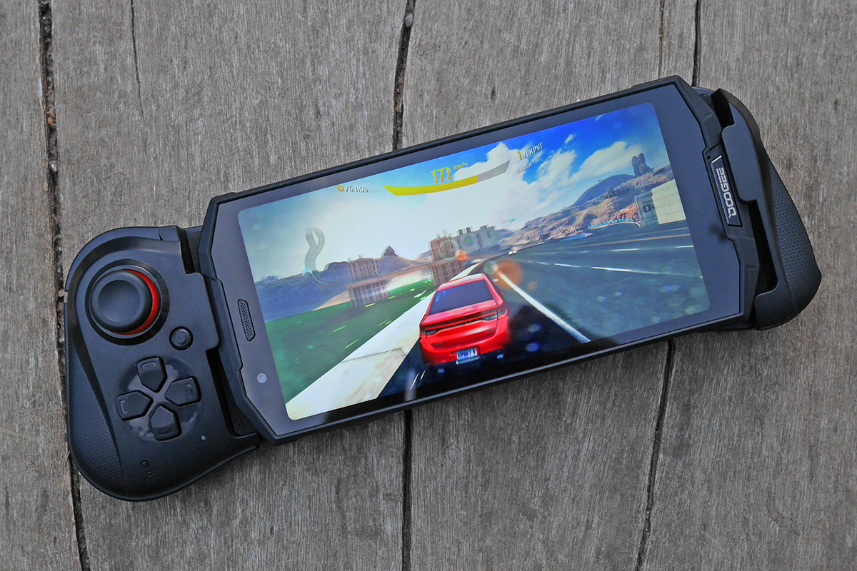 Обзор Doogee S70: первый и единственный в мире защищенный геймерский смартфон