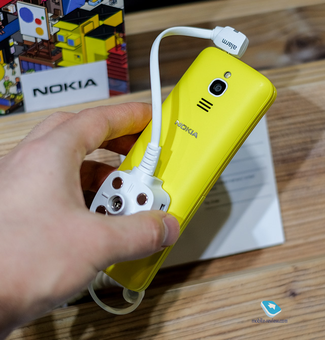 MWC 2018. Nokia 8110 Reloaded