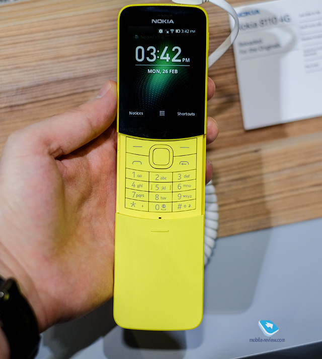 MWC 2018. Nokia 8110 Reloaded