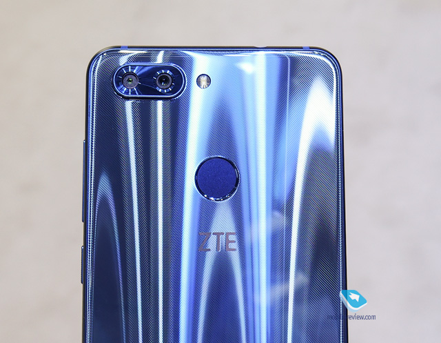 MWC 2018. ZTE Blade V9