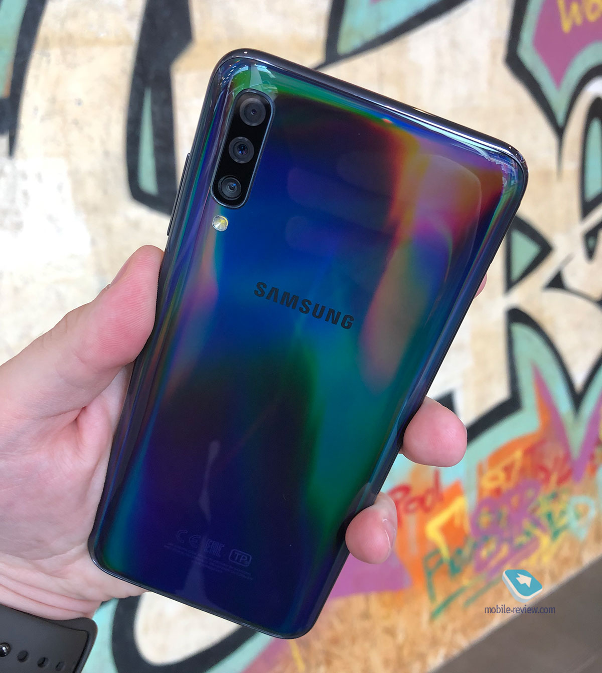    Samsung Galaxy A70