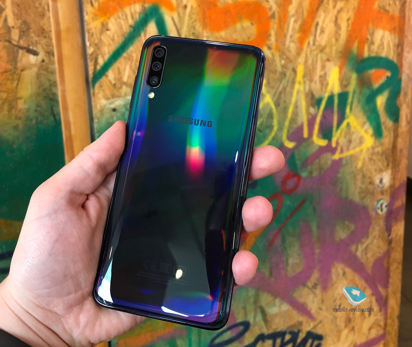    Samsung Galaxy A70