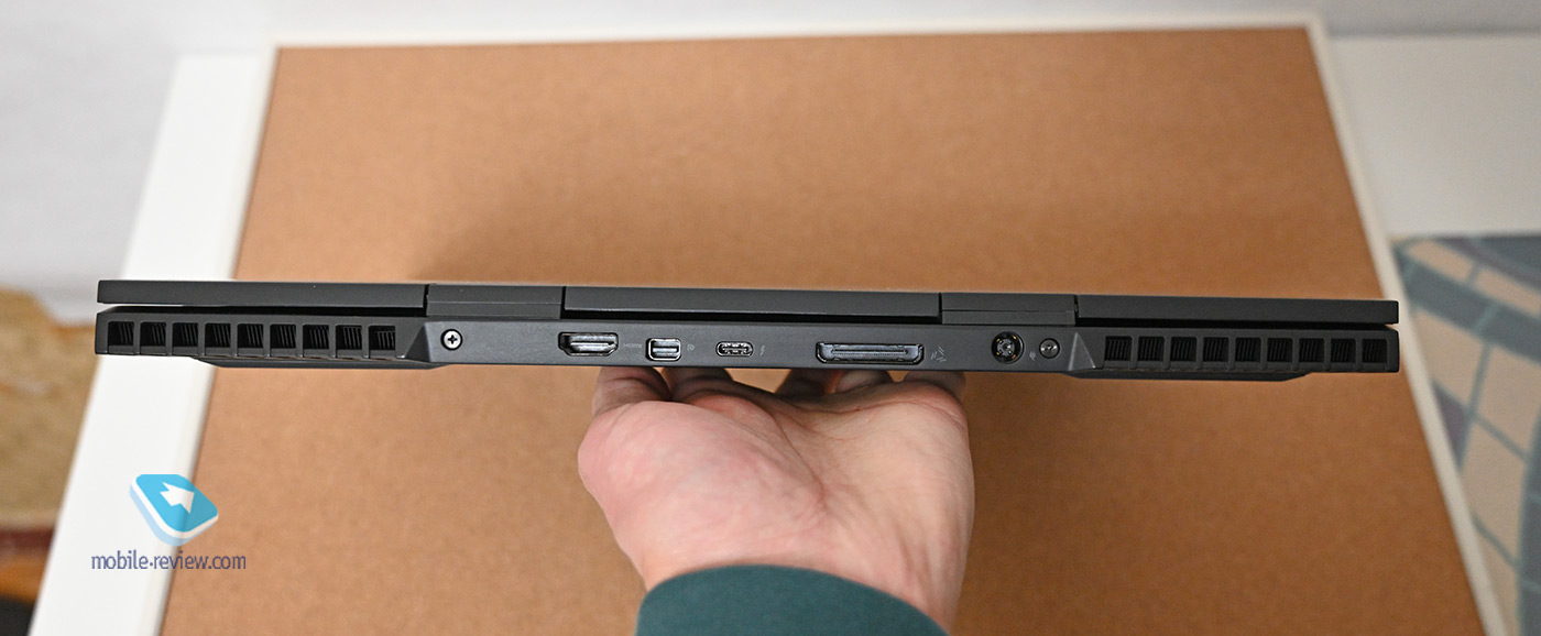  :  Dell Alienware M15