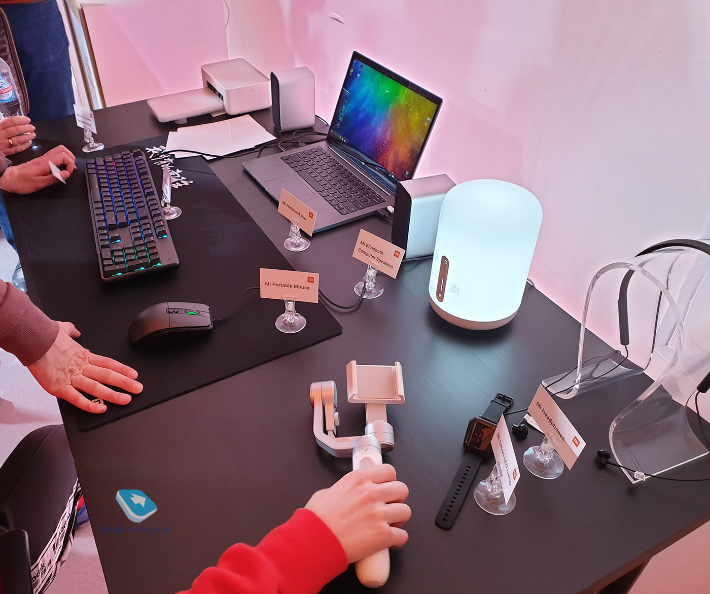  #12:  Xiaomi  ,  ,  Huawei   Apple