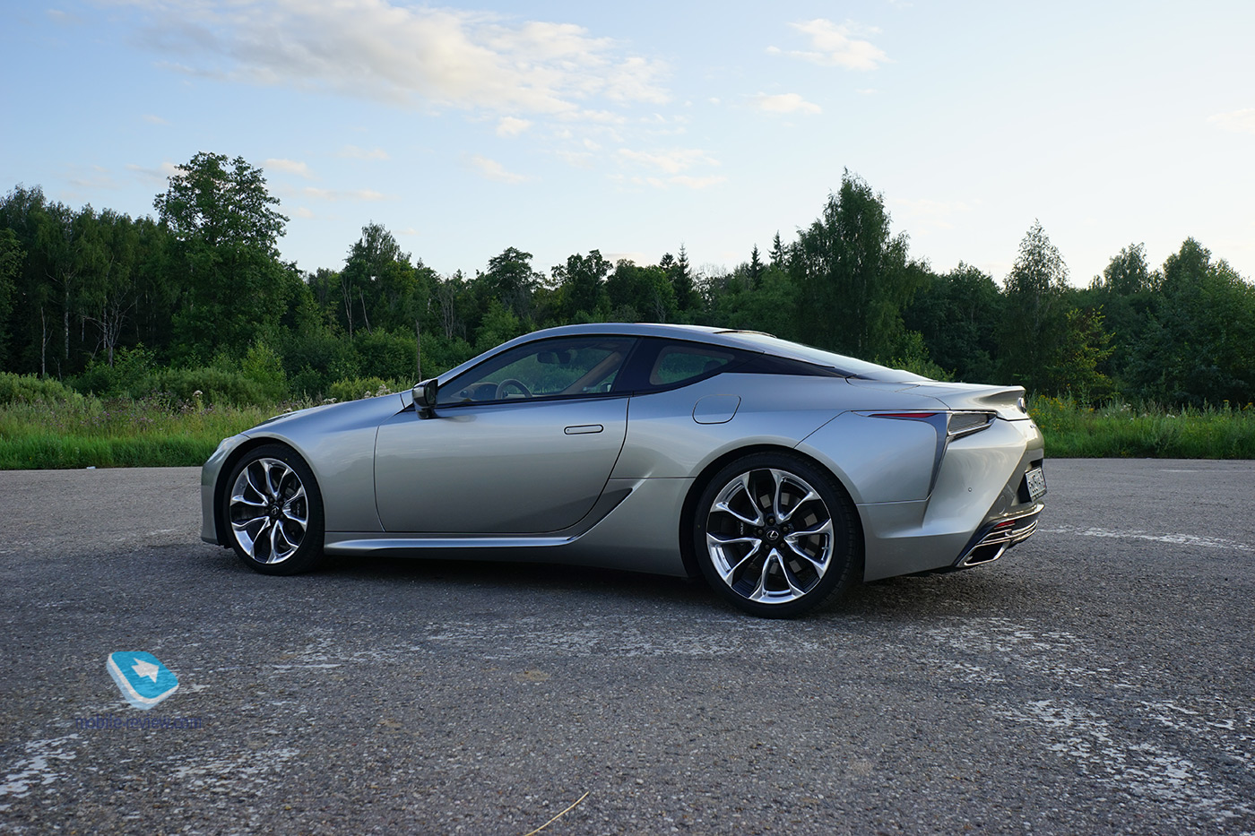   17.  Lexus LC500