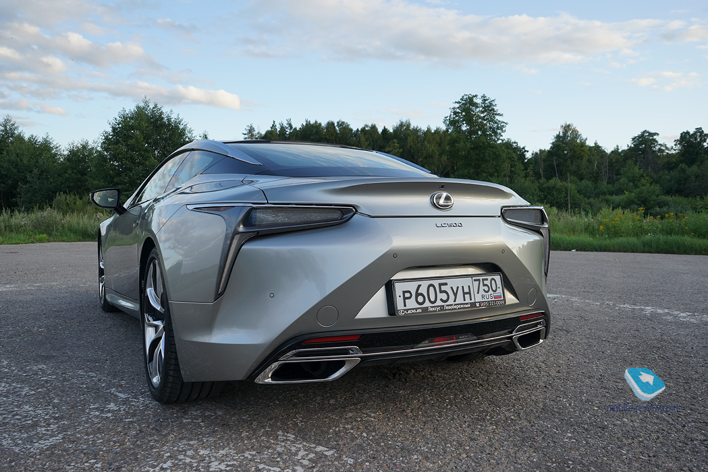   17.  Lexus LC500