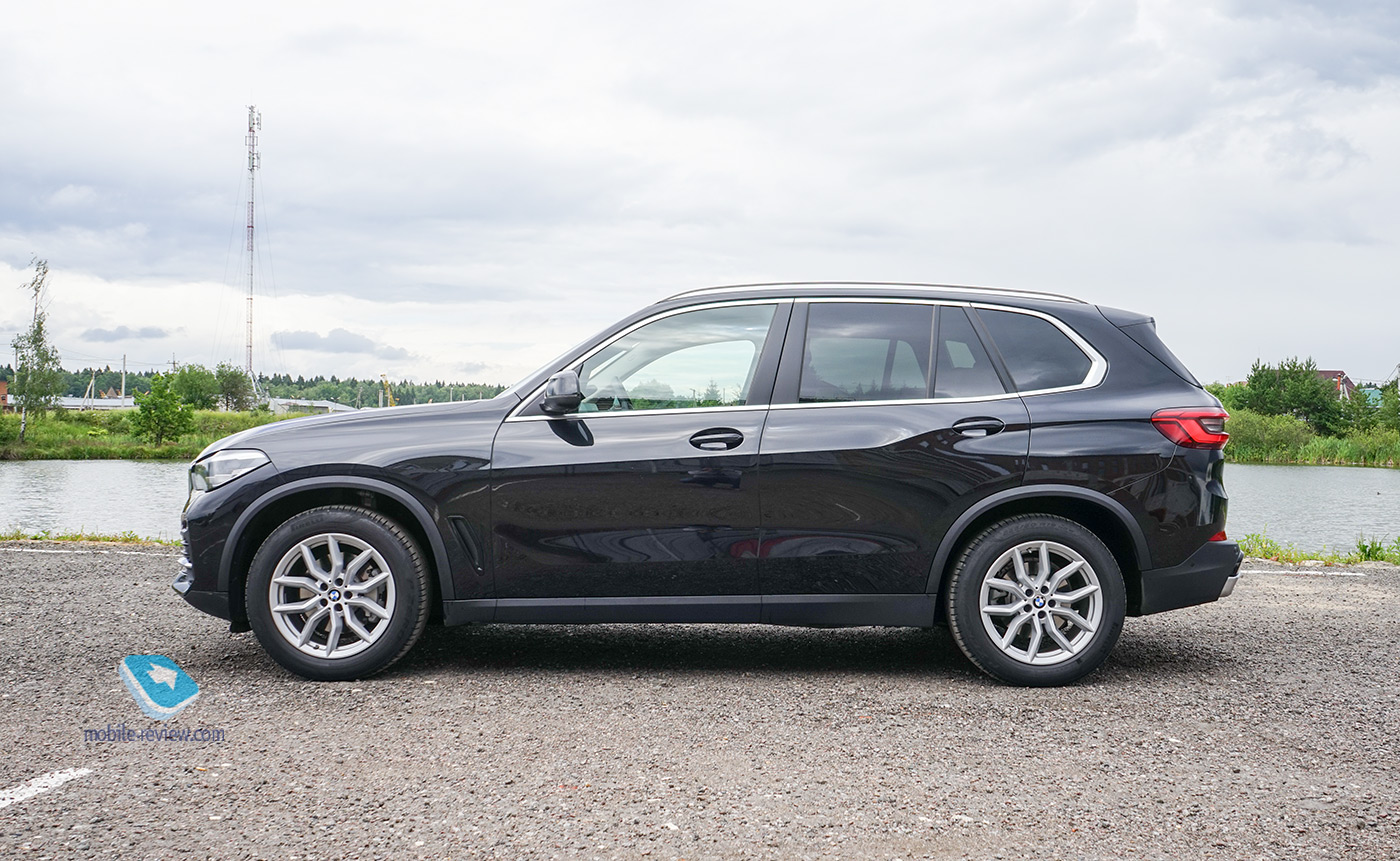   19.  BMW X5 (G05)