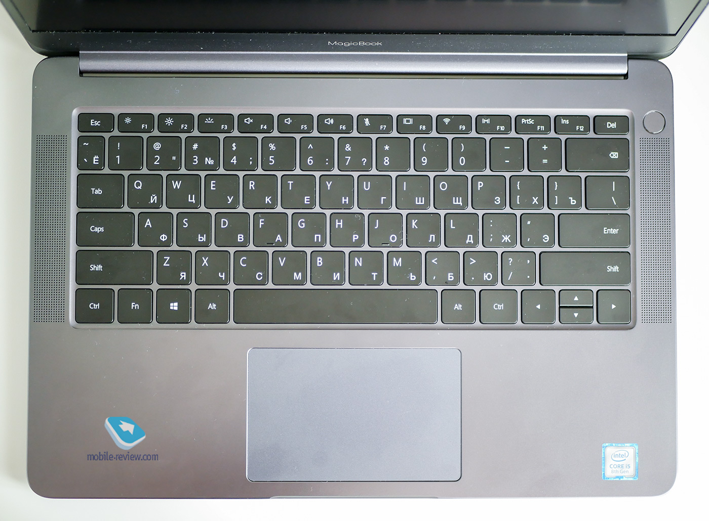   Honor MagicBook
