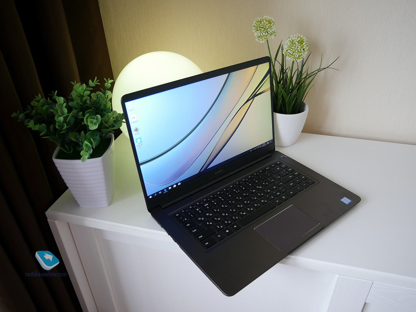    Huawei MateBook D (MRC-W10)