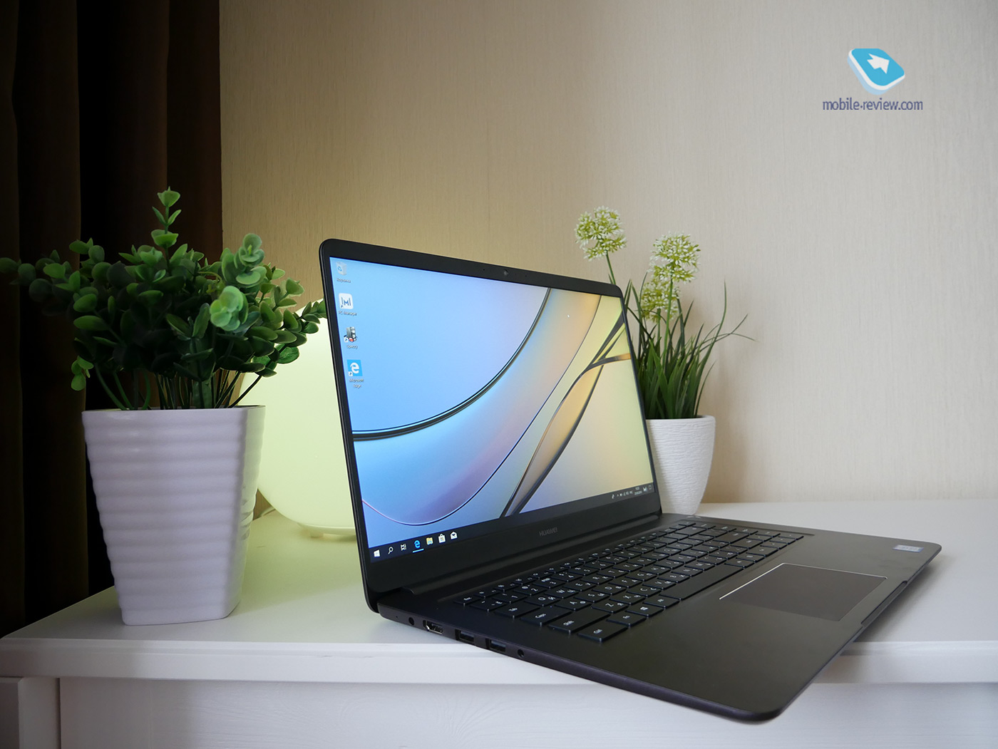    Huawei MateBook D (MRC-W10)