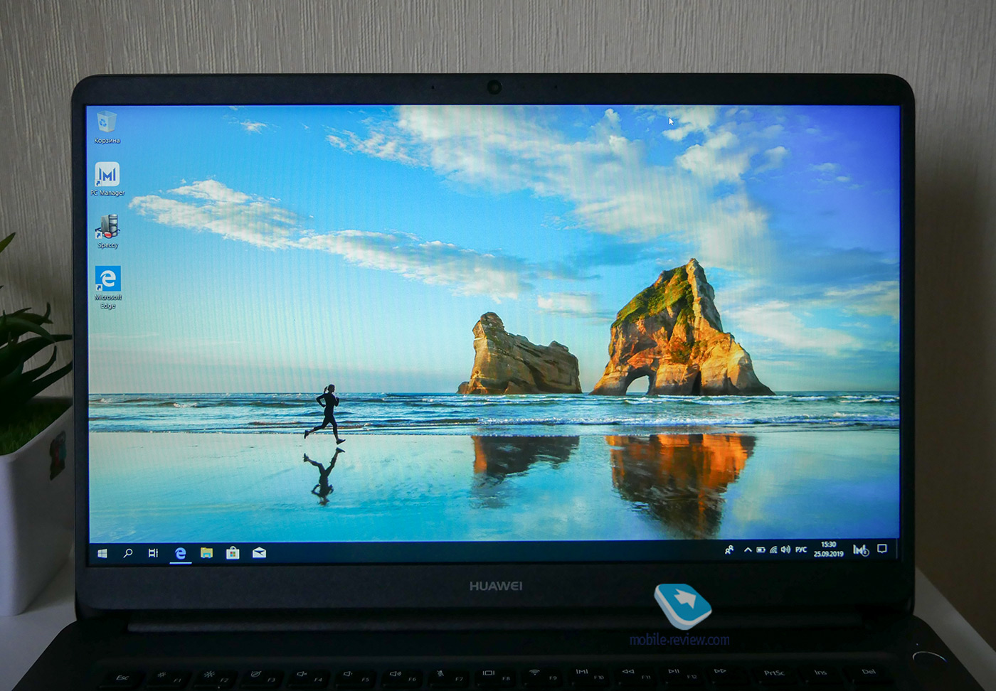    Huawei MateBook D (MRC-W10)
