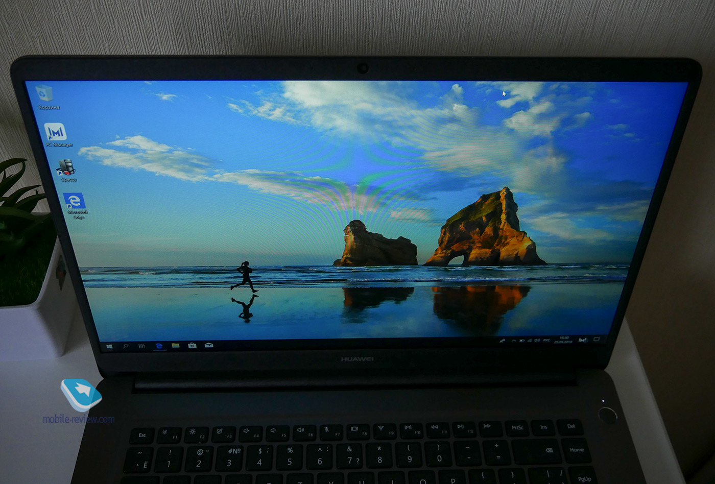    Huawei MateBook D (MRC-W10)