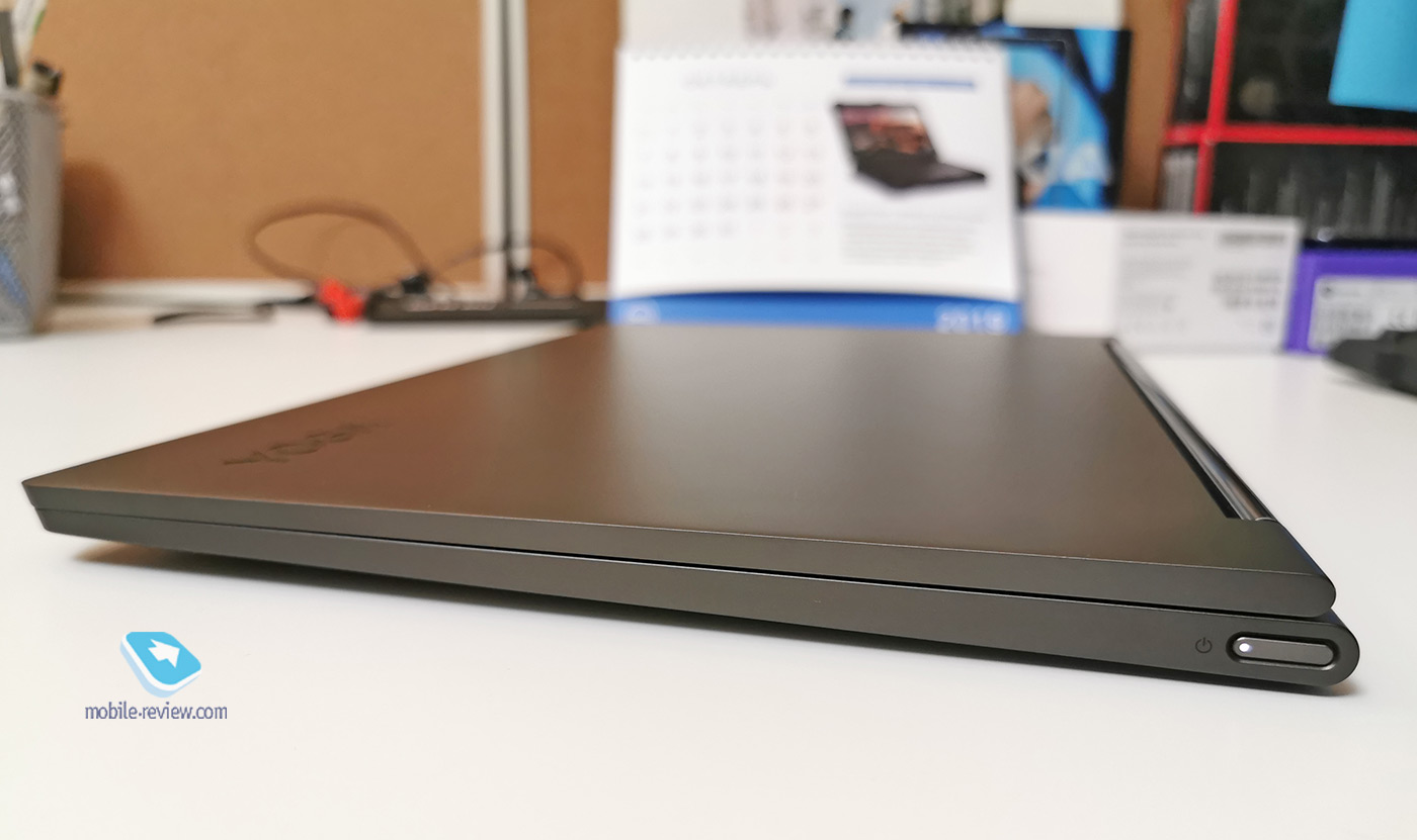 Lenovo Yoga C940:        10th Gen  Intel?