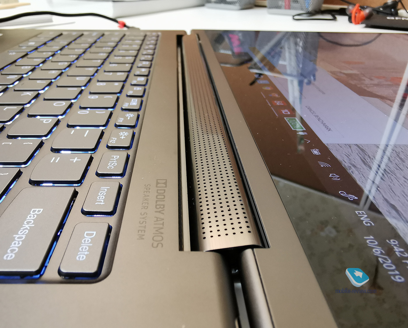 Lenovo Yoga C940:        10th Gen  Intel?
