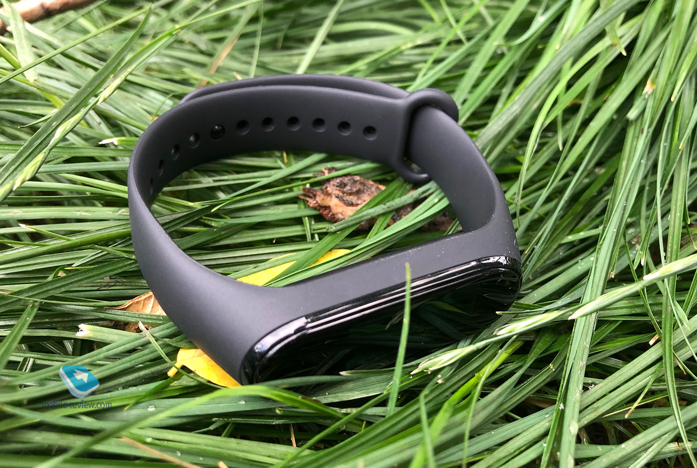 Xiaomi Mi Smart Band 4:       