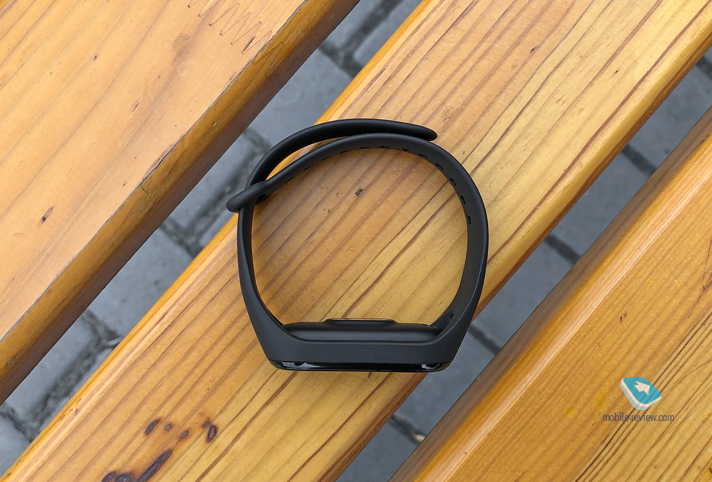 Xiaomi Mi Smart Band 4:       