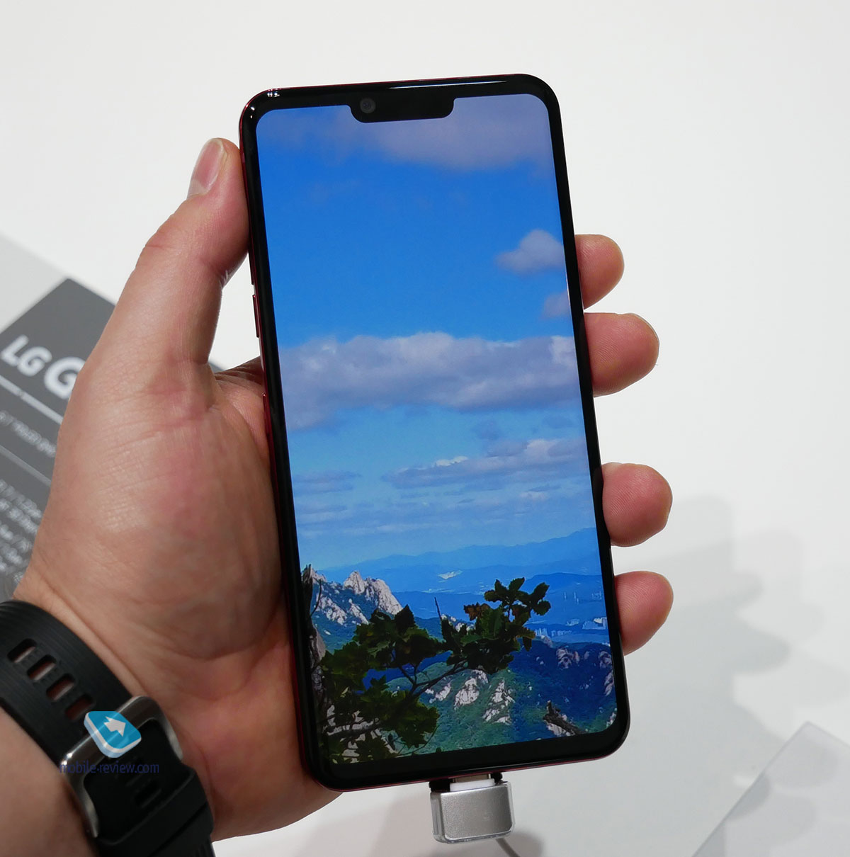 MWC.    LG G8 ThinQ