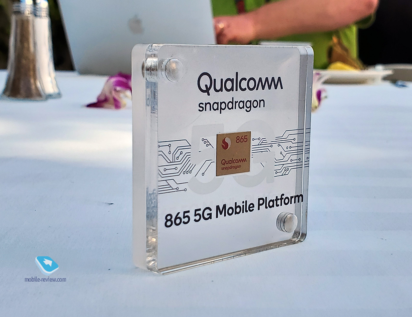 Qualcomm Tech Summit 2019.  1.   ,   Snapdragon