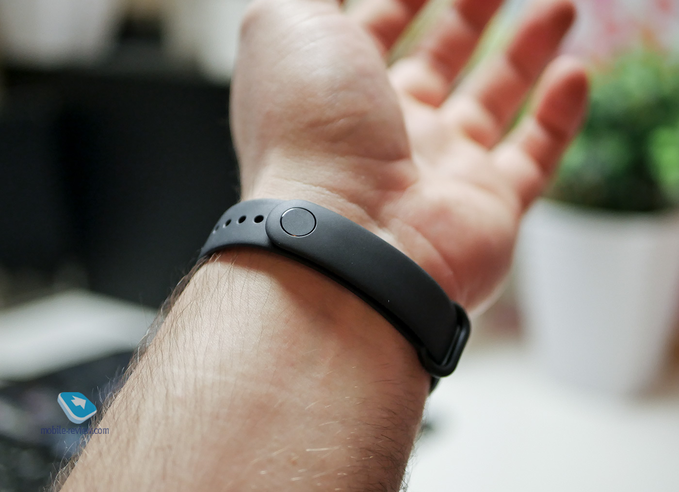 ����� ������-�������� Amazfit Band 5 � ���������, �� ����������!