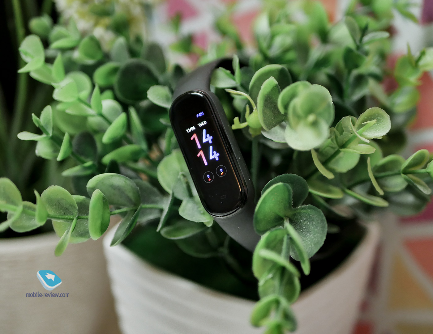 ����� ������-�������� Amazfit Band 5 � ���������, �� ����������!