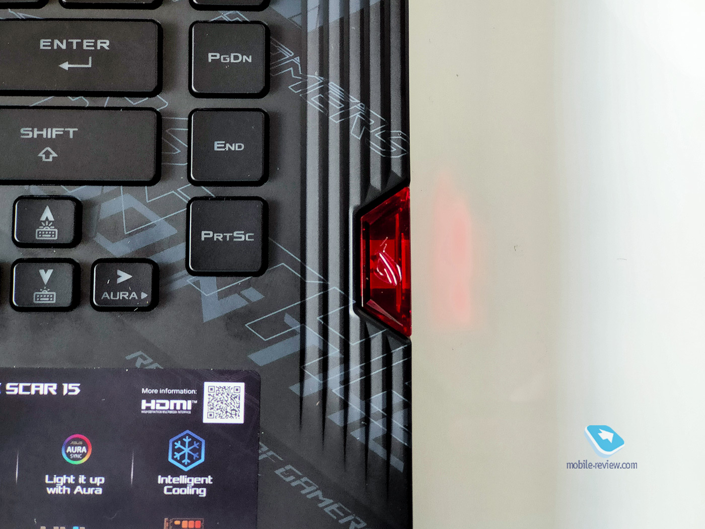   ASUS ROG Strix Scar 15 (G532): 