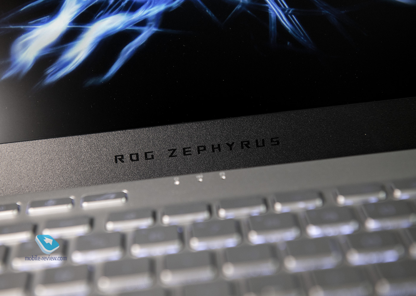   ASUS ROG Zephyrus G14 (GA401IV)