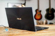   ASUS ZenBook 15 (UX534)