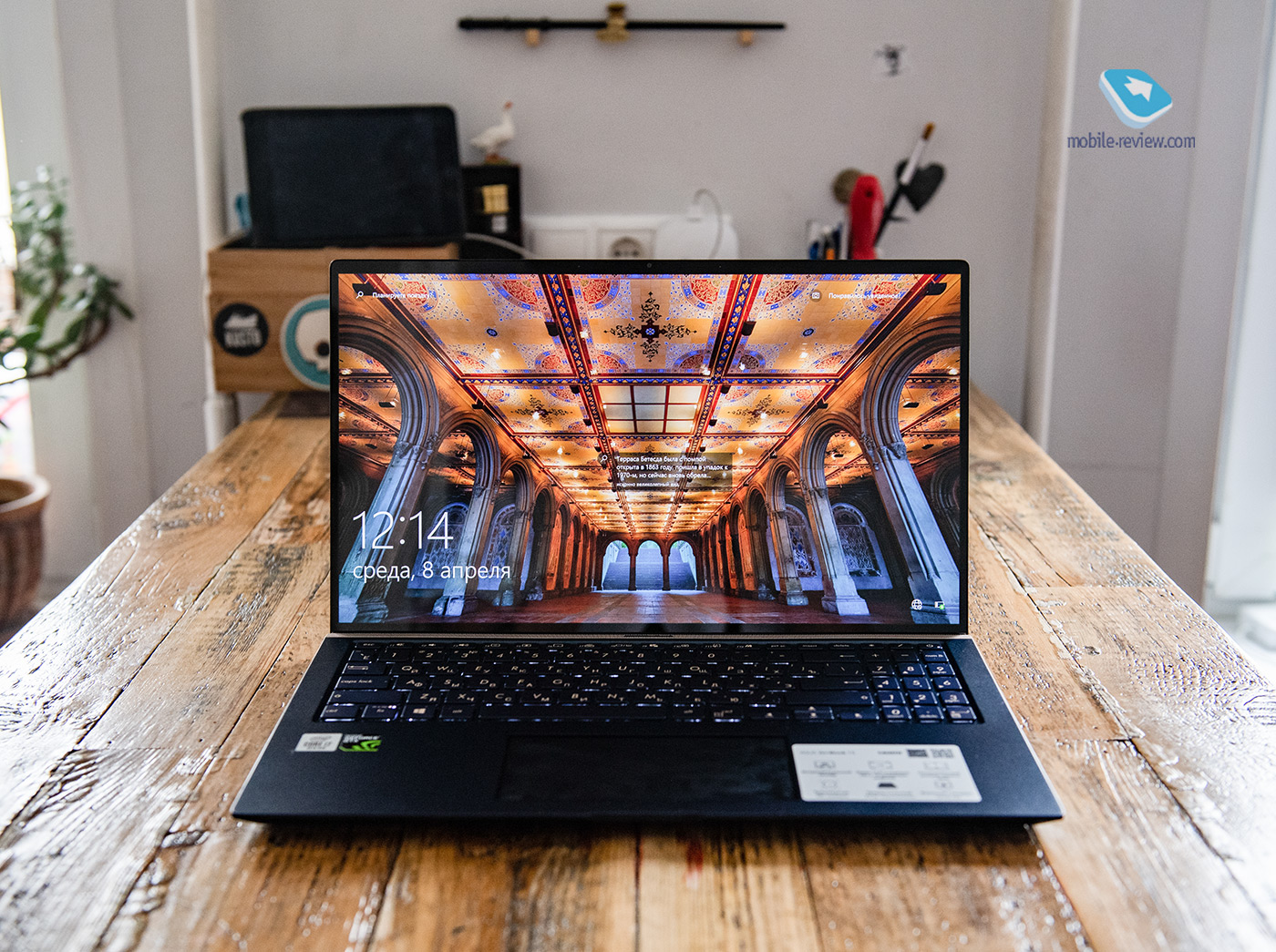   ASUS ZenBook 15 (UX534)